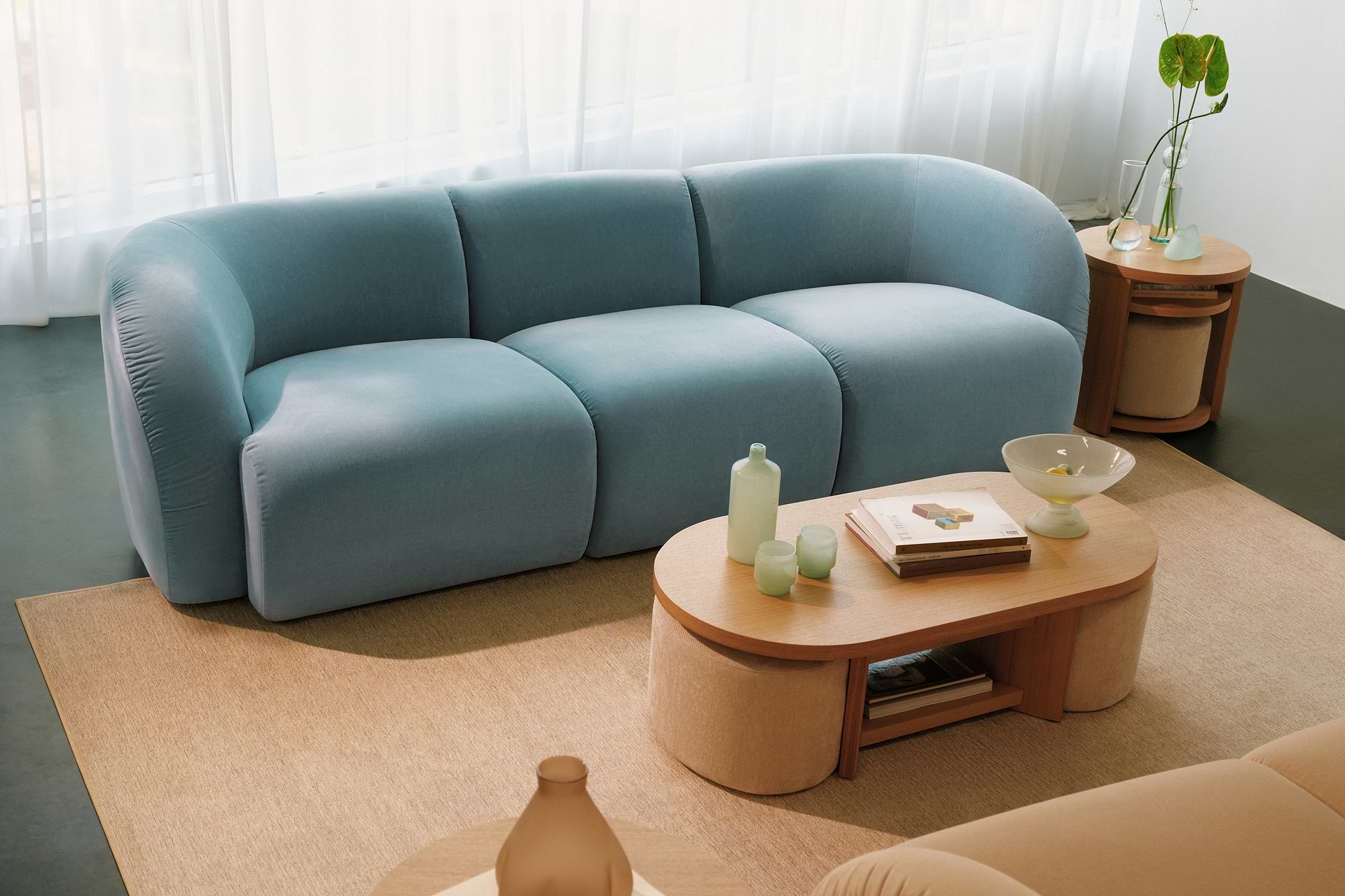 Cassini Collection in Aqua, three-quarter view