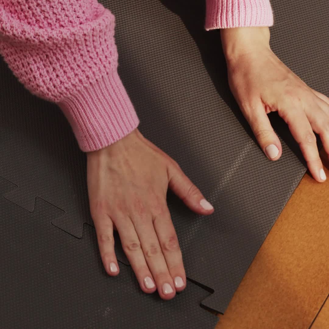 Modular non-slip pad